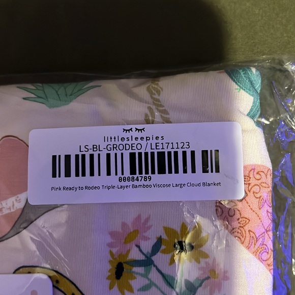 Littles sleepies pink rodeo cloud Blanket NEW - Picture 4 of 6